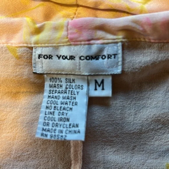 For Your Comfort 100% Silk robe medium - Picture 3 of 6
